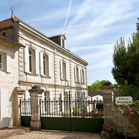 Chateau Magondeau Saillans  ภายนอก รูปภาพ