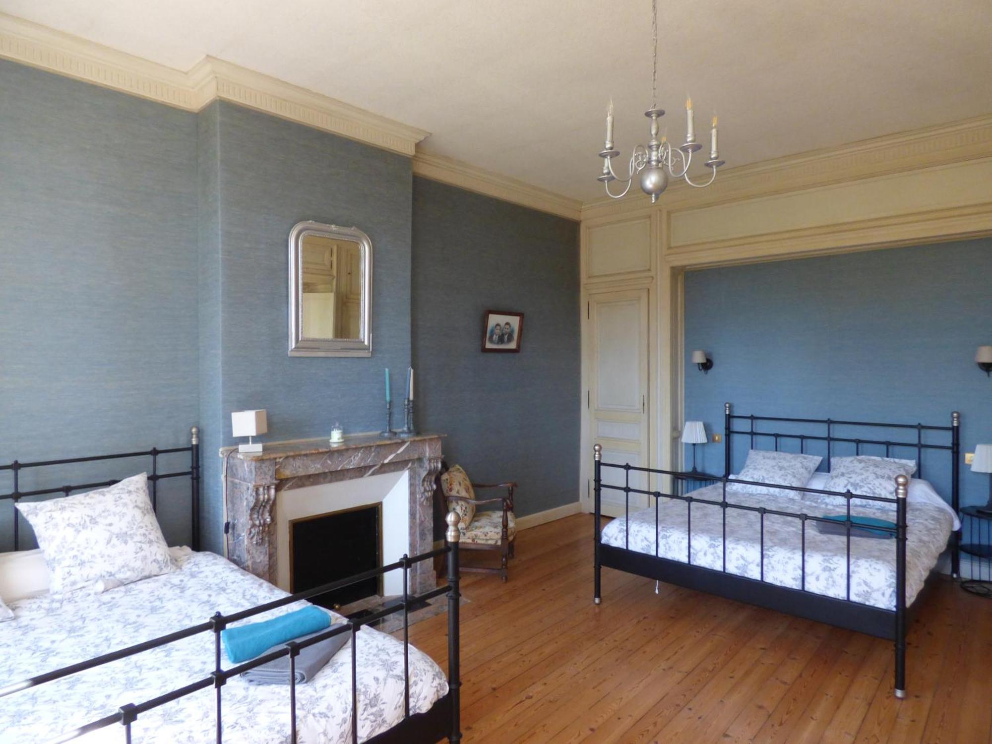 Chateau Magondeau Saillans  ภายนอก รูปภาพ